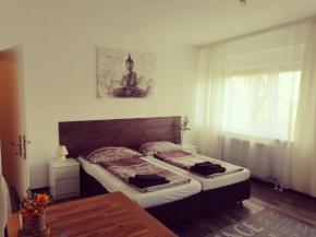 Отель MyCrib  Грац